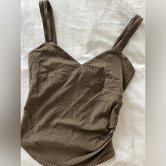 Express tank top - Picture 2 of 4